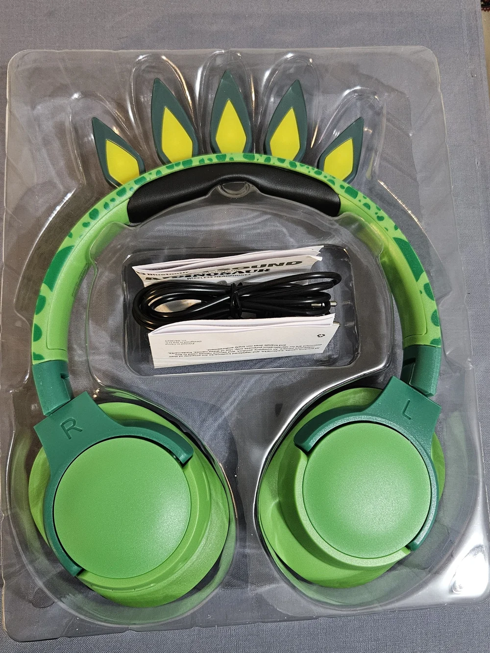 Target Art+Sound LED Light-Up Dinosaur Wireless Headphones - Green